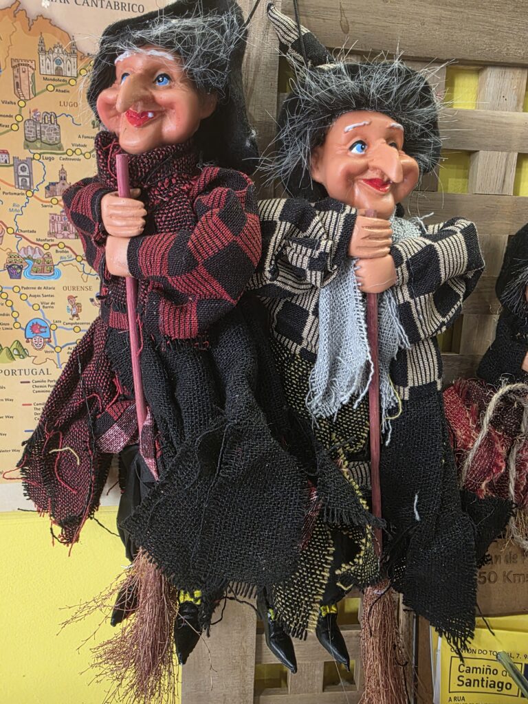 Bruja trapo (30cm)