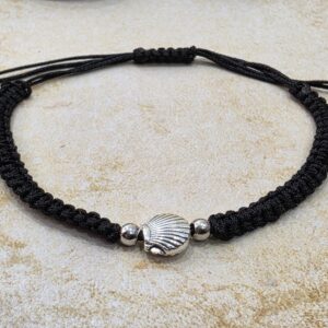 Pulsera macramé concha